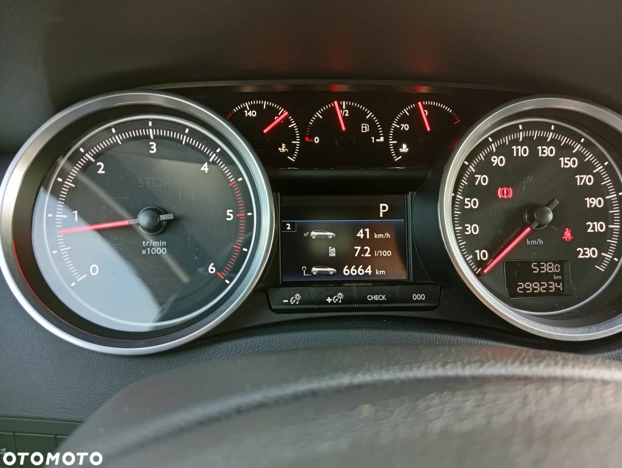 Peugeot 508 2.0 BlueHDi RXH S&S - 11