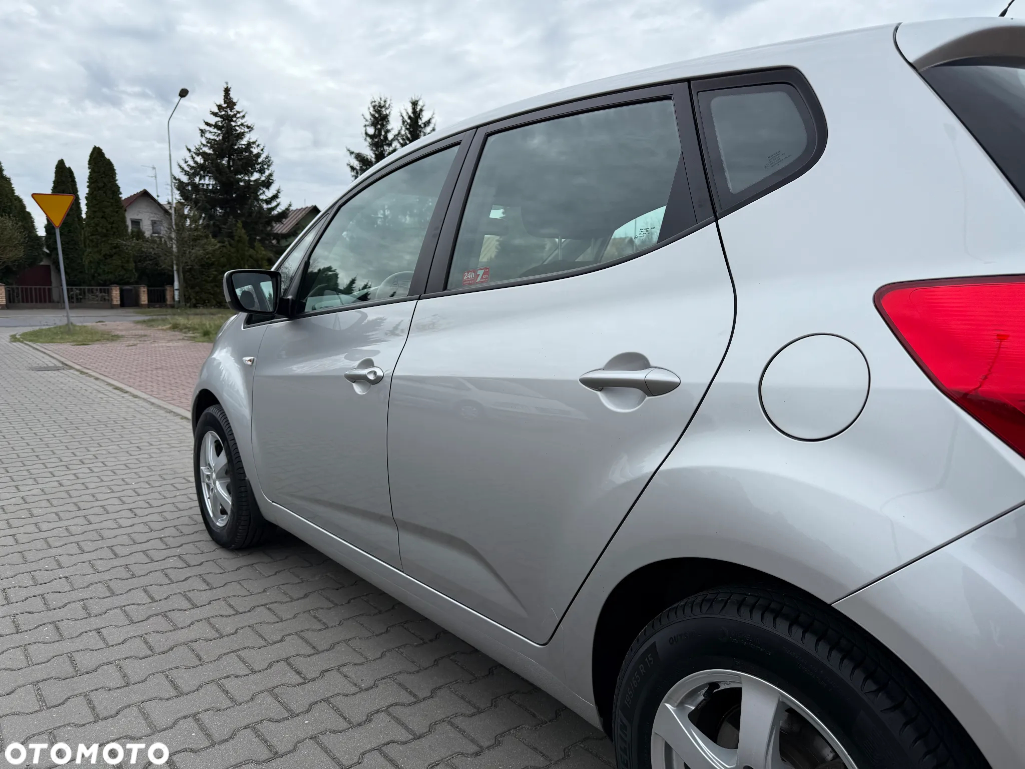 Kia Venga - 15