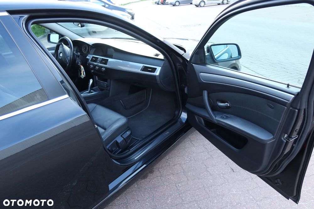 BMW Seria 5 - 23