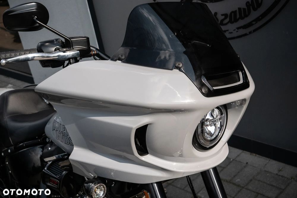 Harley-Davidson Softail Low Rider - 9