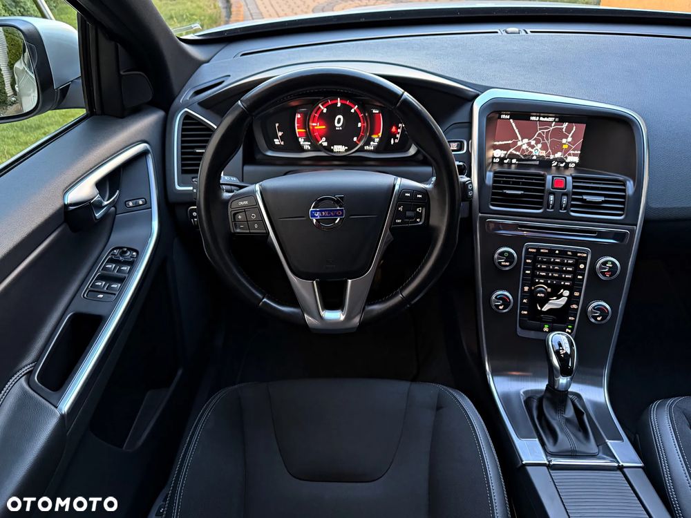 Volvo XC 60 D4 Geartronic Linje Inscription - 24