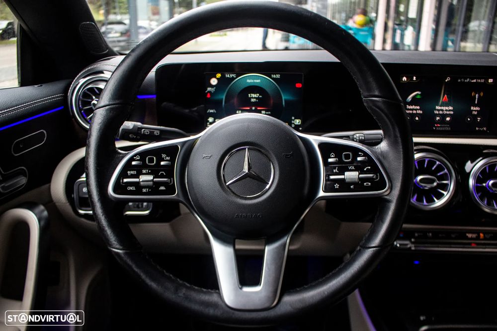 Mercedes-Benz CLA 180 d Shooting Brake Progressive Aut. - 12