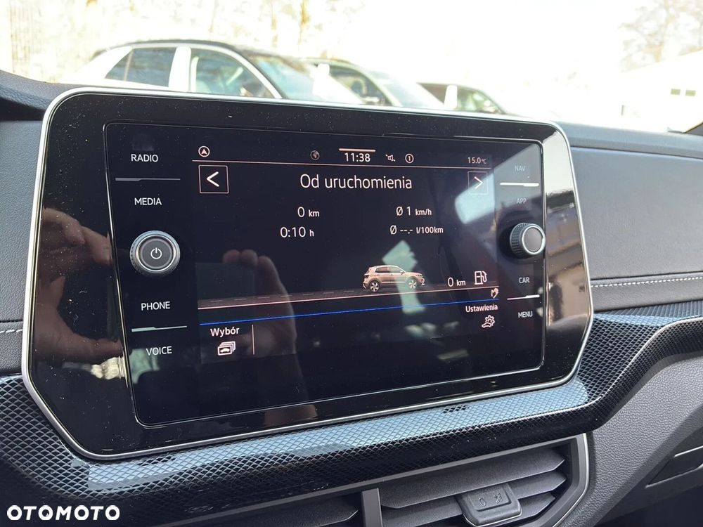 Volkswagen T-Cross - 19