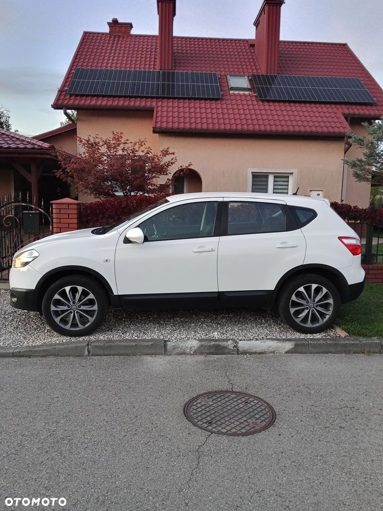 Nissan Qashqai 2013 photo 3