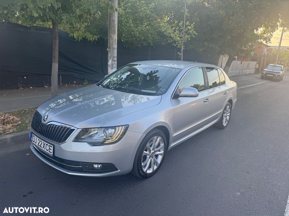 Skoda Superb 2.0 TDI Elegance - 6