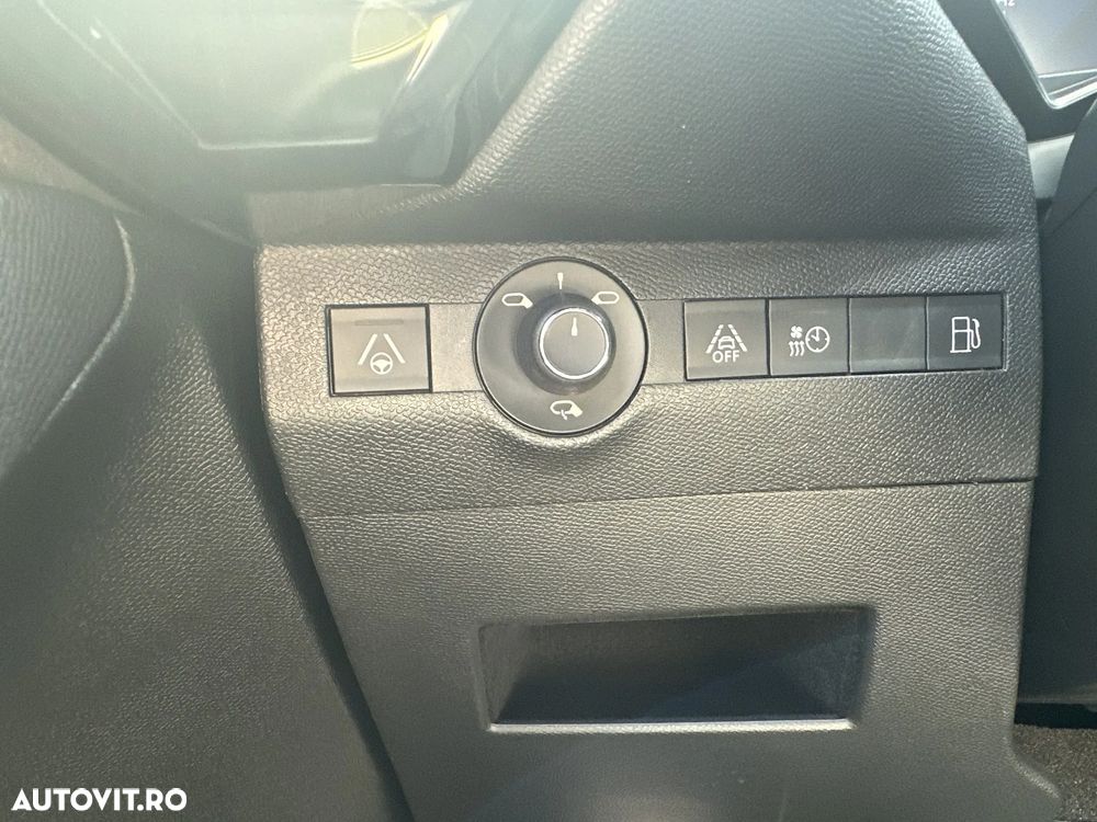 DS Automobiles DS 7 Crossback 1.6 PHeV AWD 300 EAT8 PERFORMANCE LINE + - 15