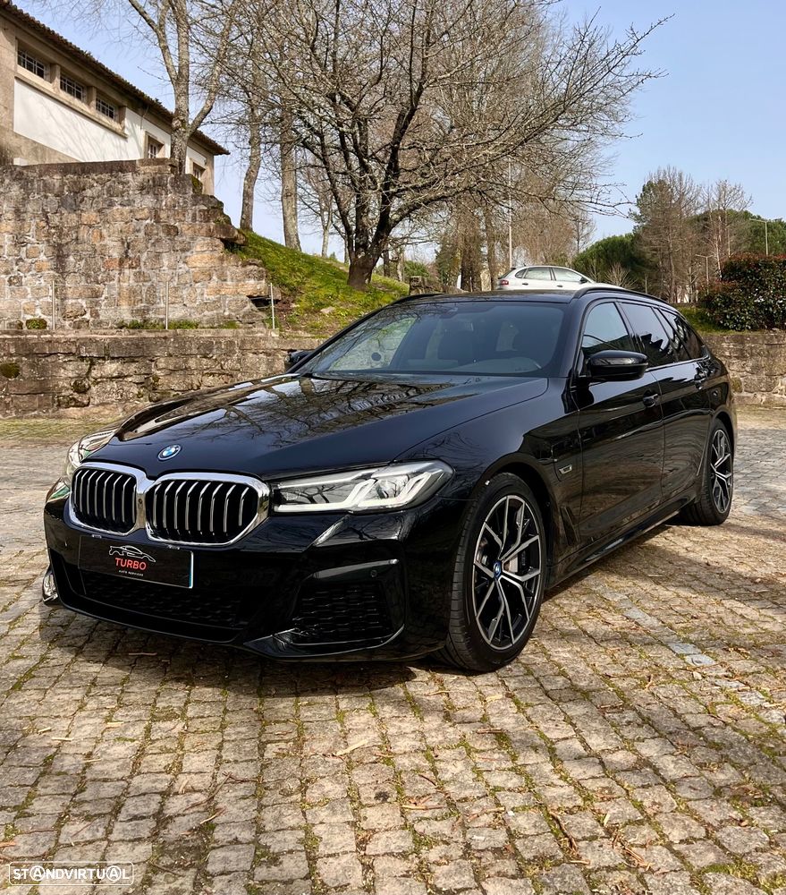 BMW 530 e Pack Desportivo M - 6