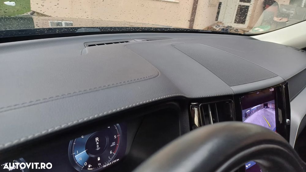 Volvo XC 60 B4 MHEV Inscription - 22