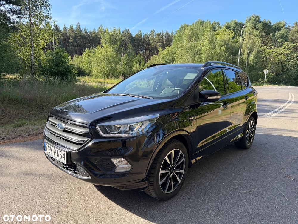 Ford Kuga 1.5 EcoBoost 2x4 ST-Line - 3