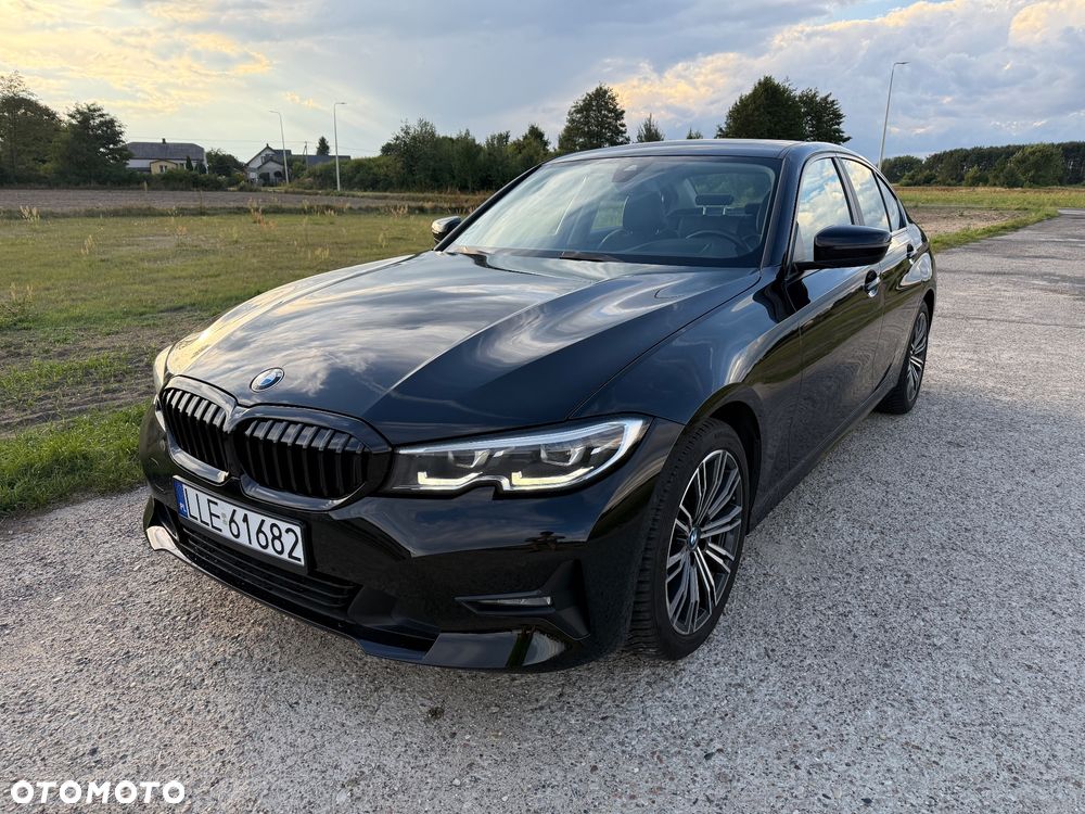 BMW Seria 3 330i Advantage - 2
