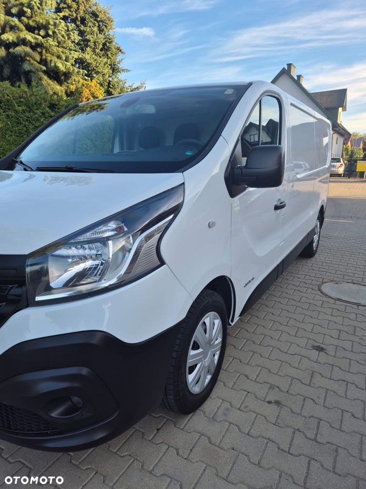 Renault Trafic Long L2 120koni 2017r Navi Klima Super stan - 3