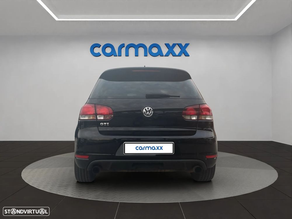 VW Golf 2.0 GTI - 5