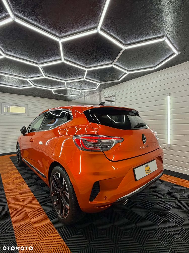 Renault Clio - 6