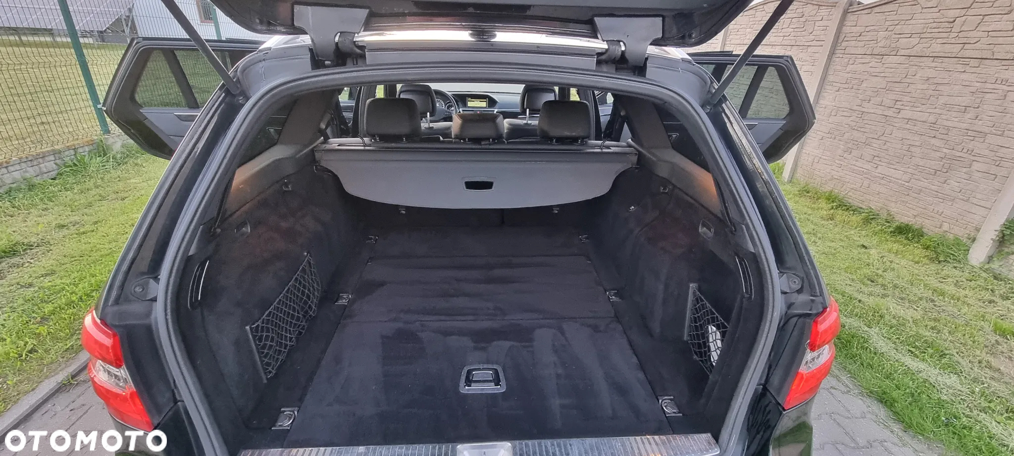 Mercedes-Benz Klasa E 350 CDI 4-Matic BlueEff Avantgarde - 33