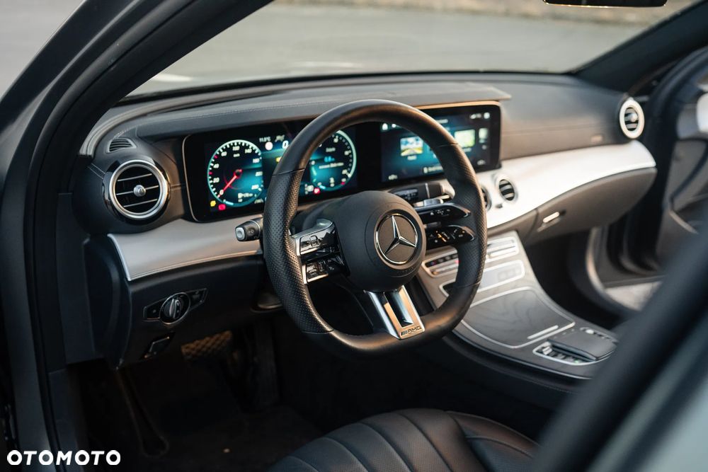 Mercedes-Benz Klasa E 400 d 4-Matic AMG - 24
