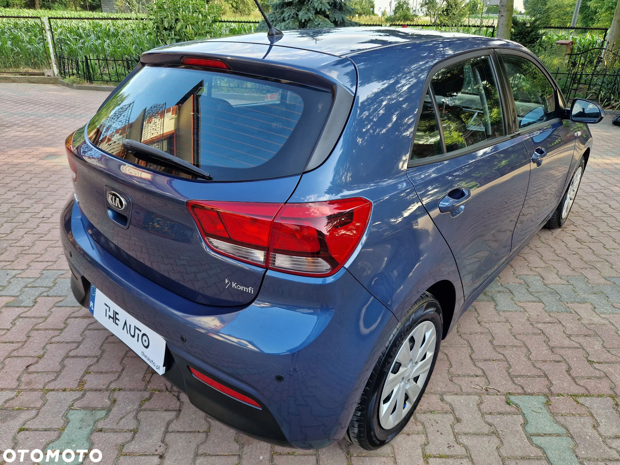 Kia Rio 1.2 L - 38