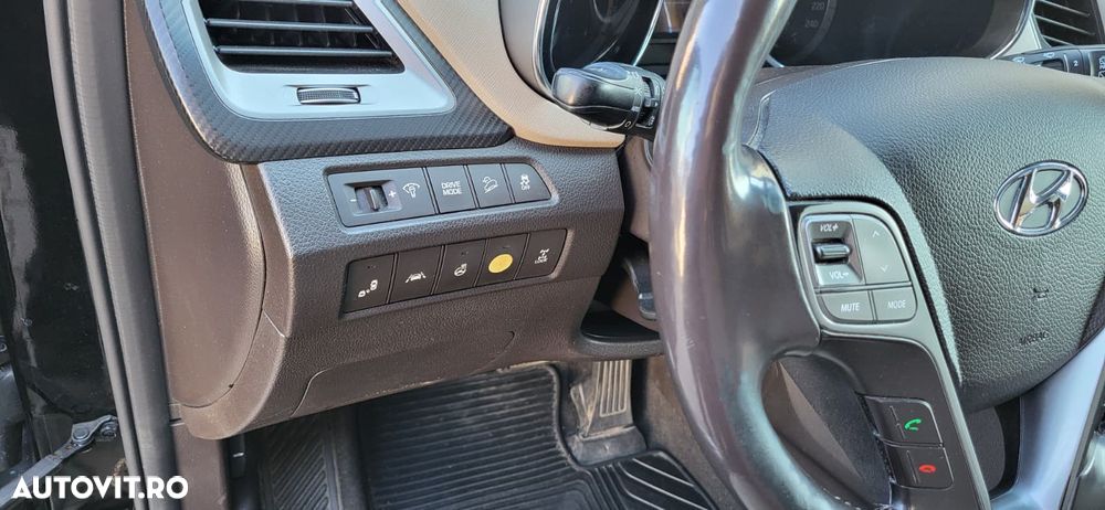 Hyundai Santa Fe - 5