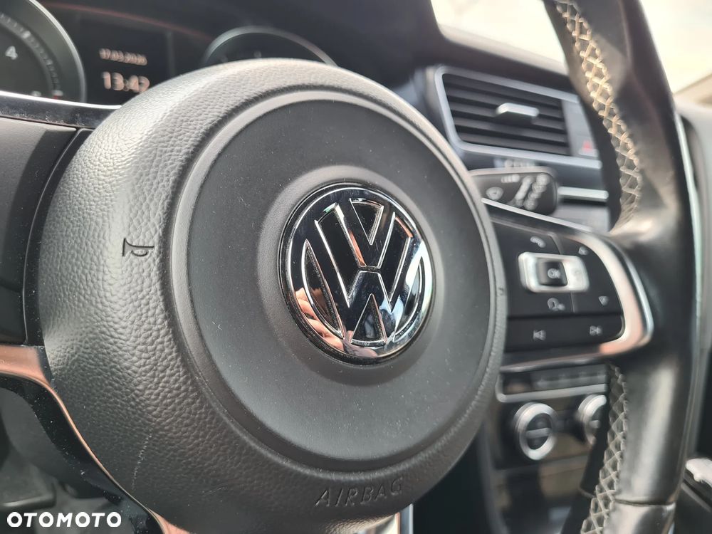 Volkswagen Golf GTD 2.0 TDI SCR DSG - 26