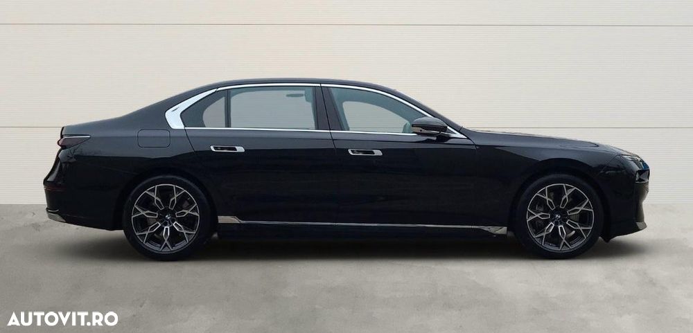 BMW Seria 7 750e xDrive - 4