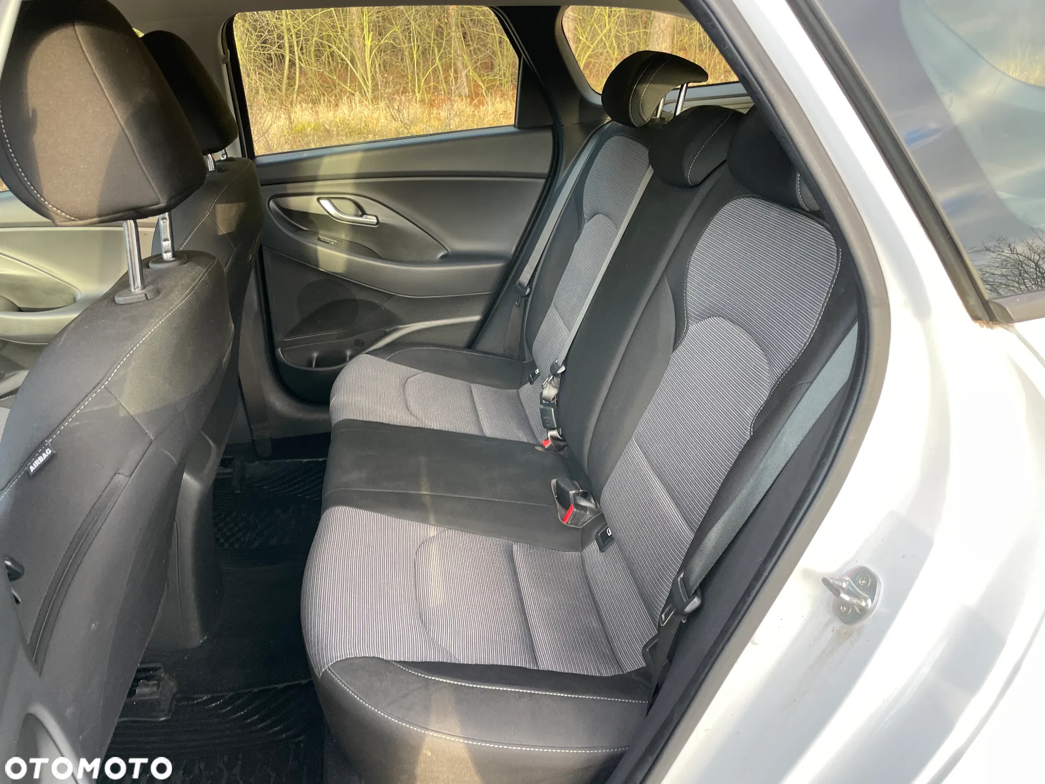 Hyundai i30 1.6 D Classic + - 9