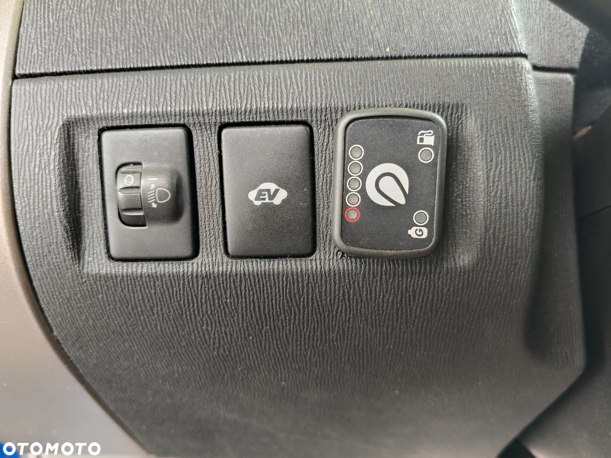 Toyota Prius 1.5 VVT-i Prestige - 23