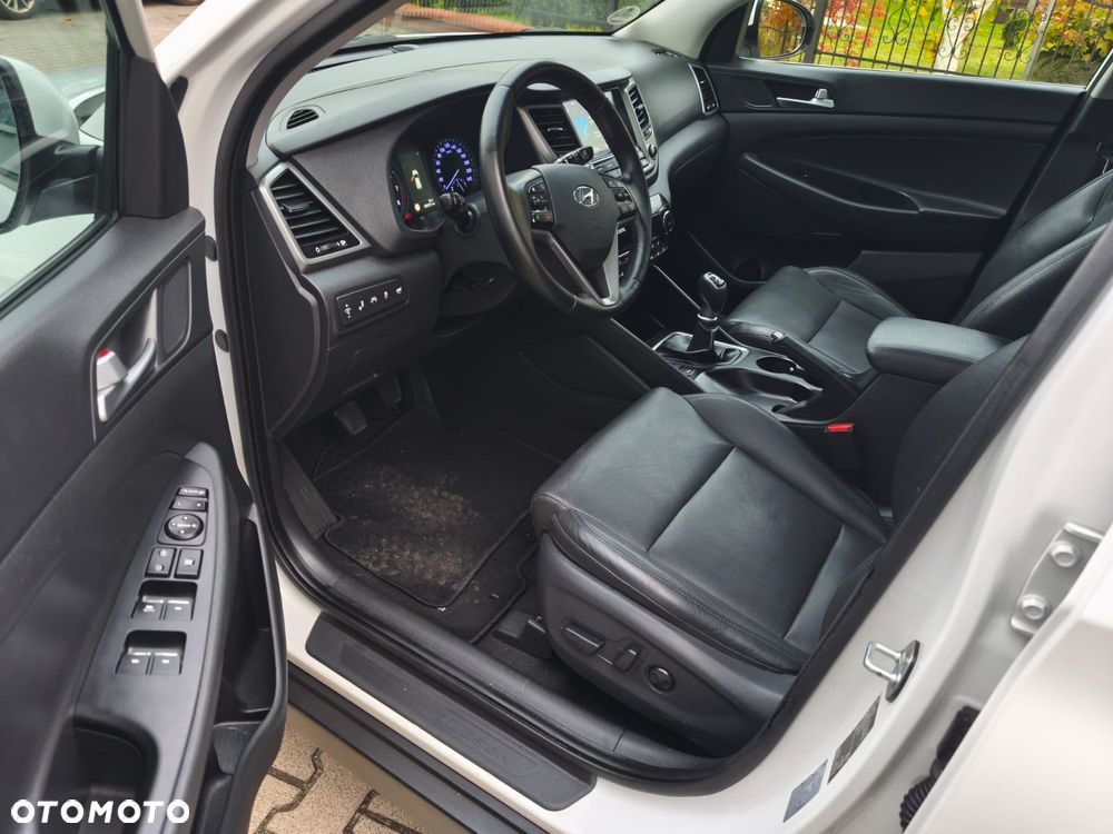Hyundai Tucson 1.6 Turbo 2WD Advantage - 19