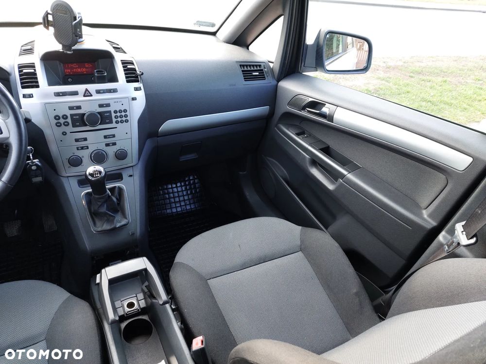 Opel Zafira 1.7 CDTI - 11