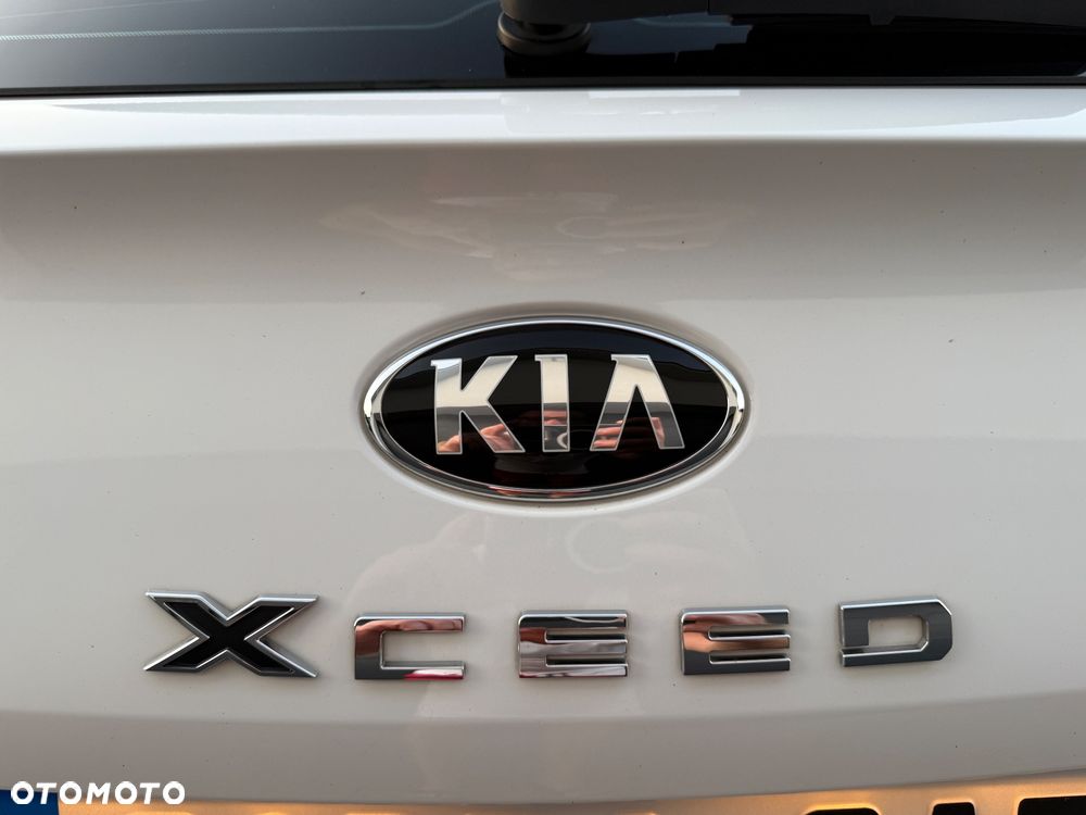Kia XCeed 1.4 T-GDI OPF DCT7 JBL SOUND EDITION - 24