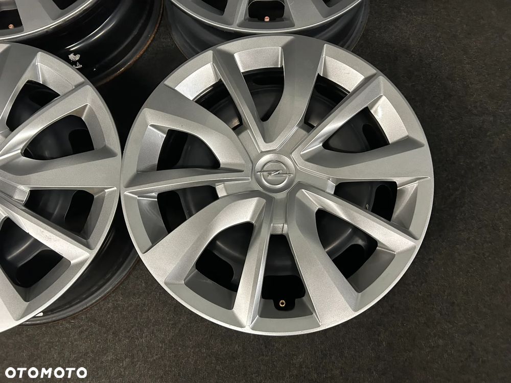 Felgi Stalowe Opel Corsa F z oryginalnymi kołpakami Opla 16 cali 4x108 4szt. Ładne! - 4