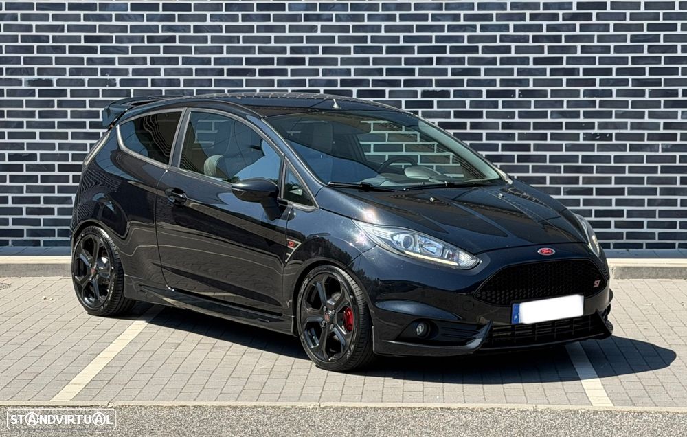 Ford Fiesta 1.6 EcoBoost ST - 2
