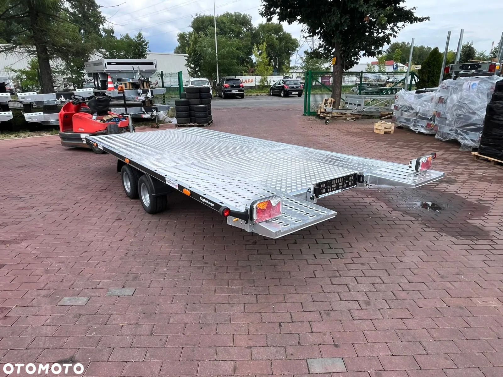 Inny Laweta Balhanger Optilift 2745 Wypełnienie ALU4,5x2,1m płaska uchylana DMC 2700 kg 2 osie koła 195R10C spawana rama mocna - 6