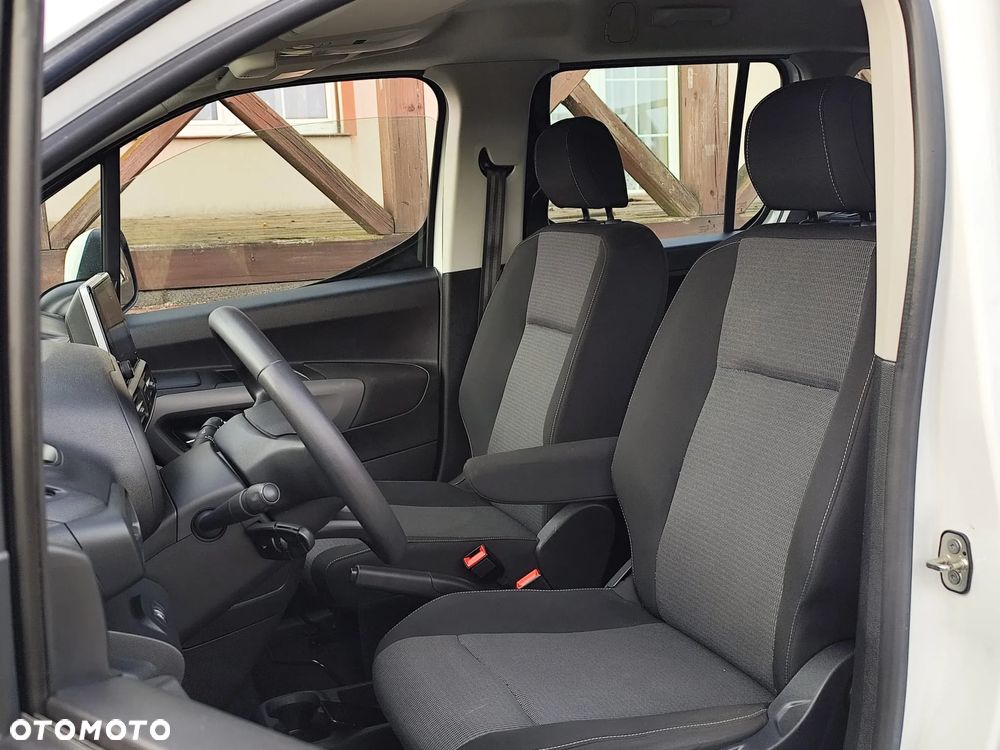 Toyota Proace City Verso Long 1.5 D-4D Family - 11