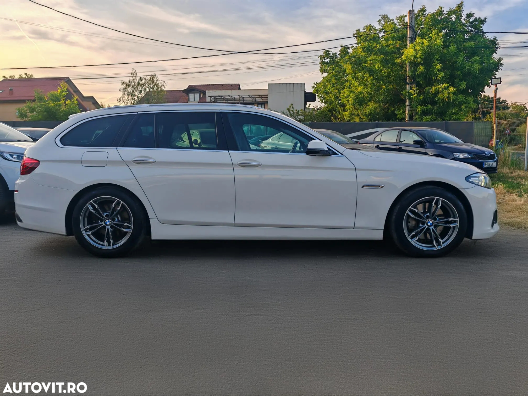 BMW Seria 5 525d xDrive Touring Aut. Luxury Line - 27
