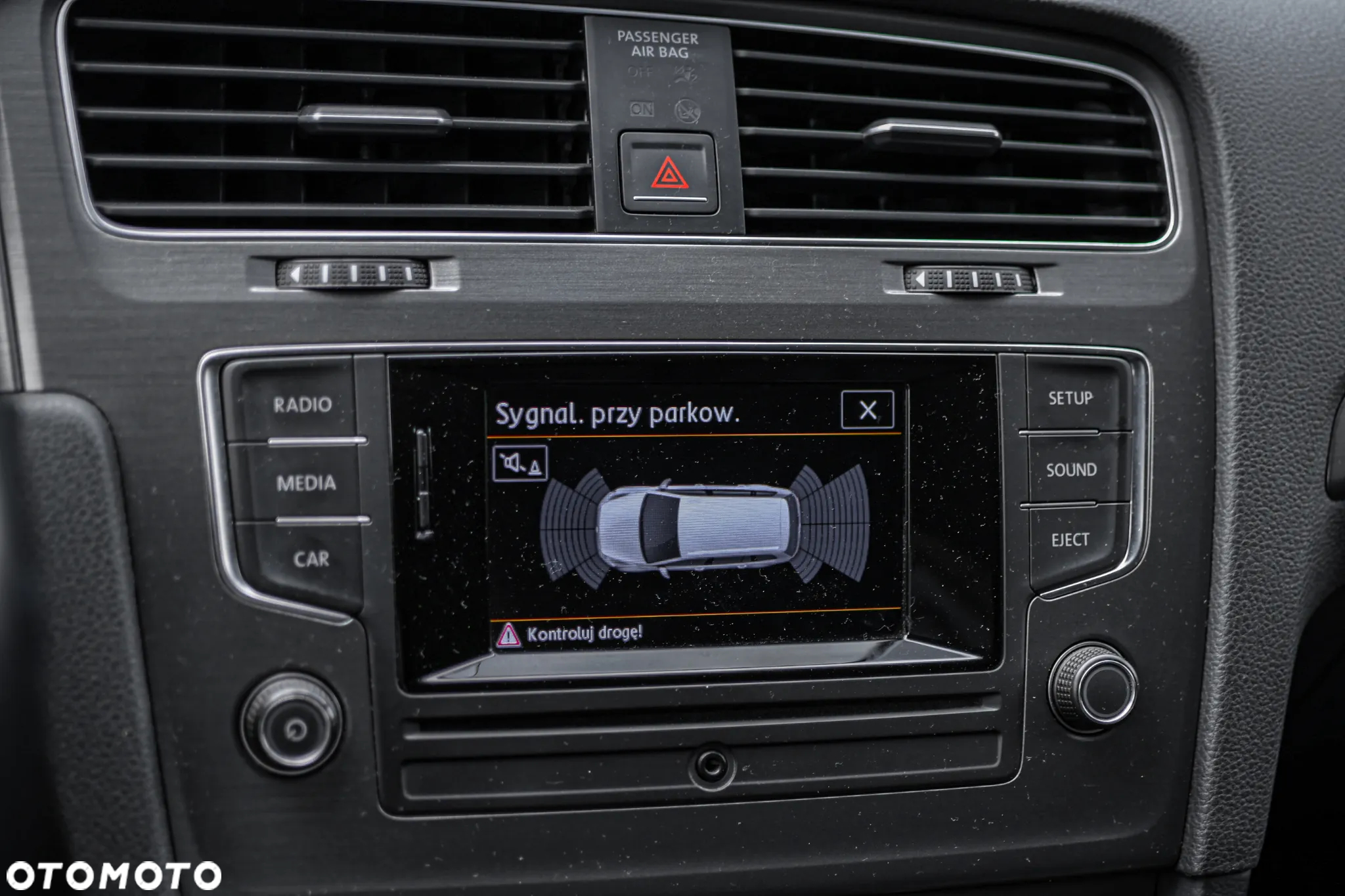 Volkswagen Golf VI 1.2 TSI Comfortline - 15