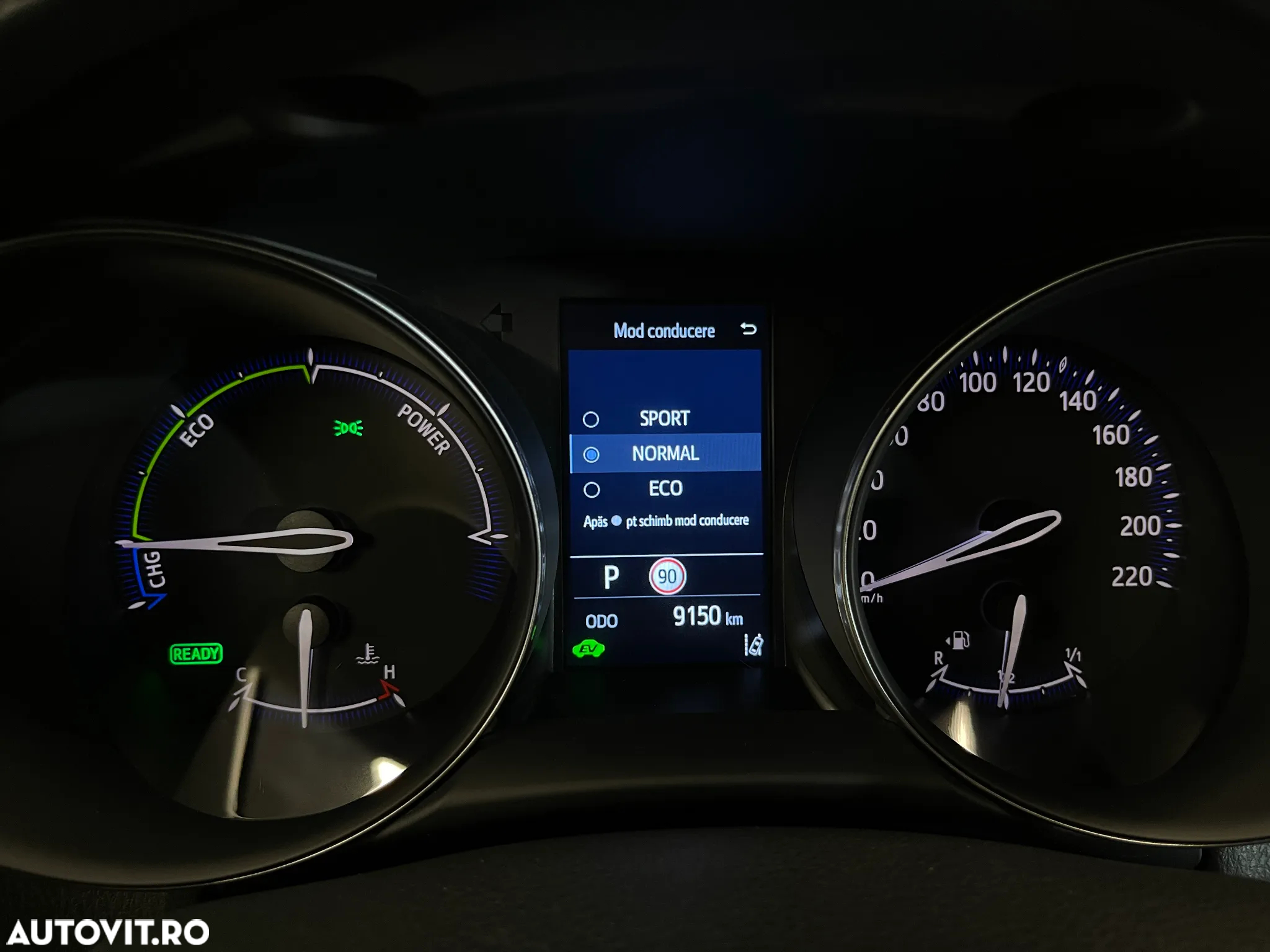 Toyota C-HR 2.0 HSD 184 CP 4x2 CVT Style - 25