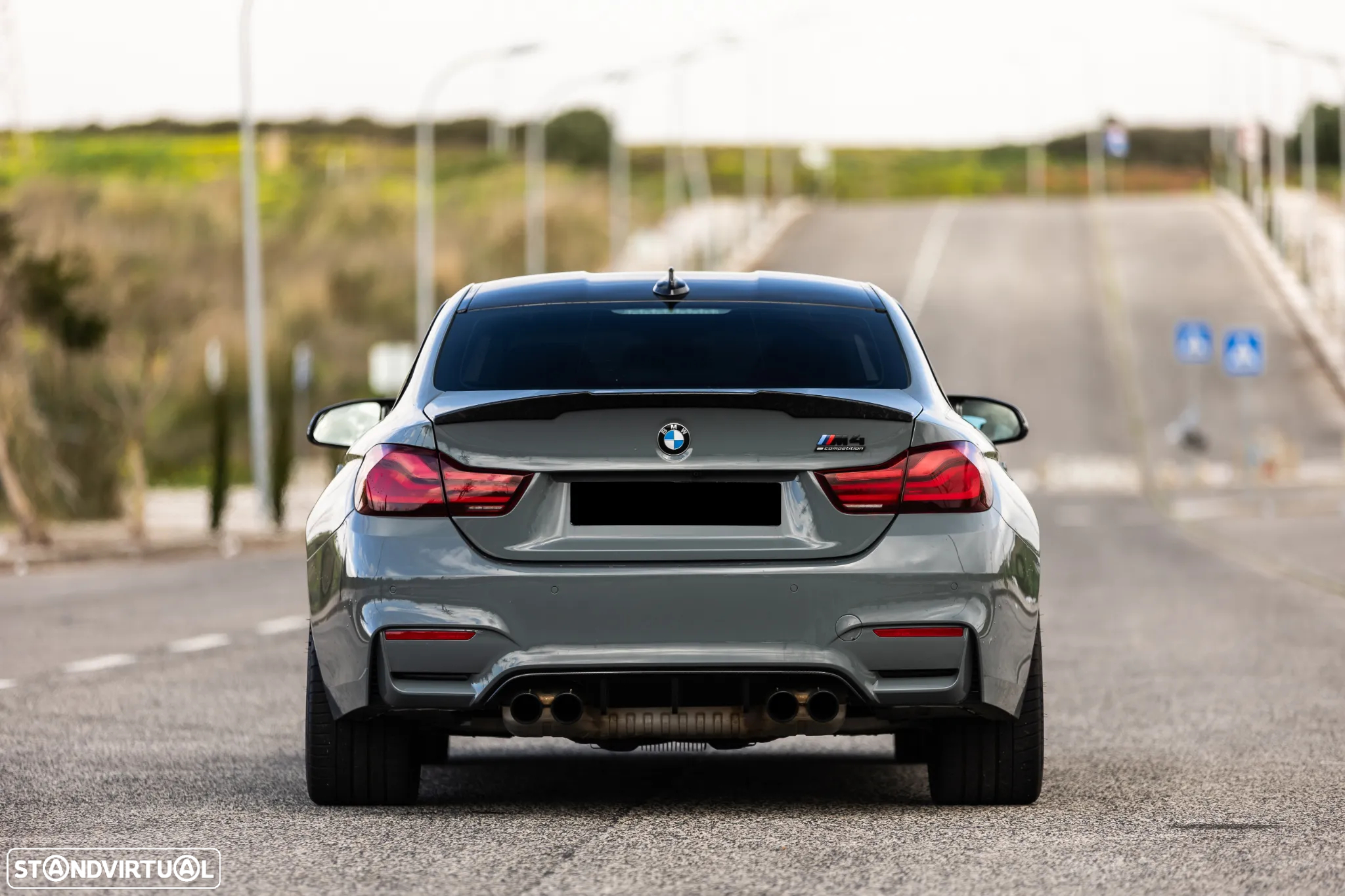 BMW M4 Coupe DKG Competition - 4