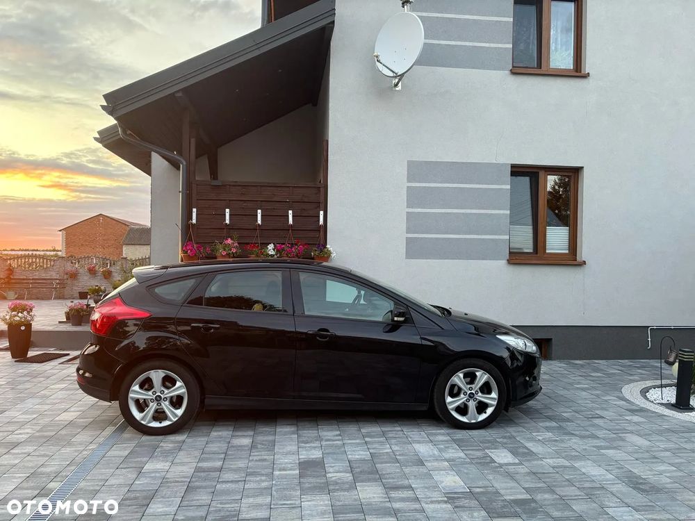 Ford Focus 1.6 TDCi DPF Trend - 9