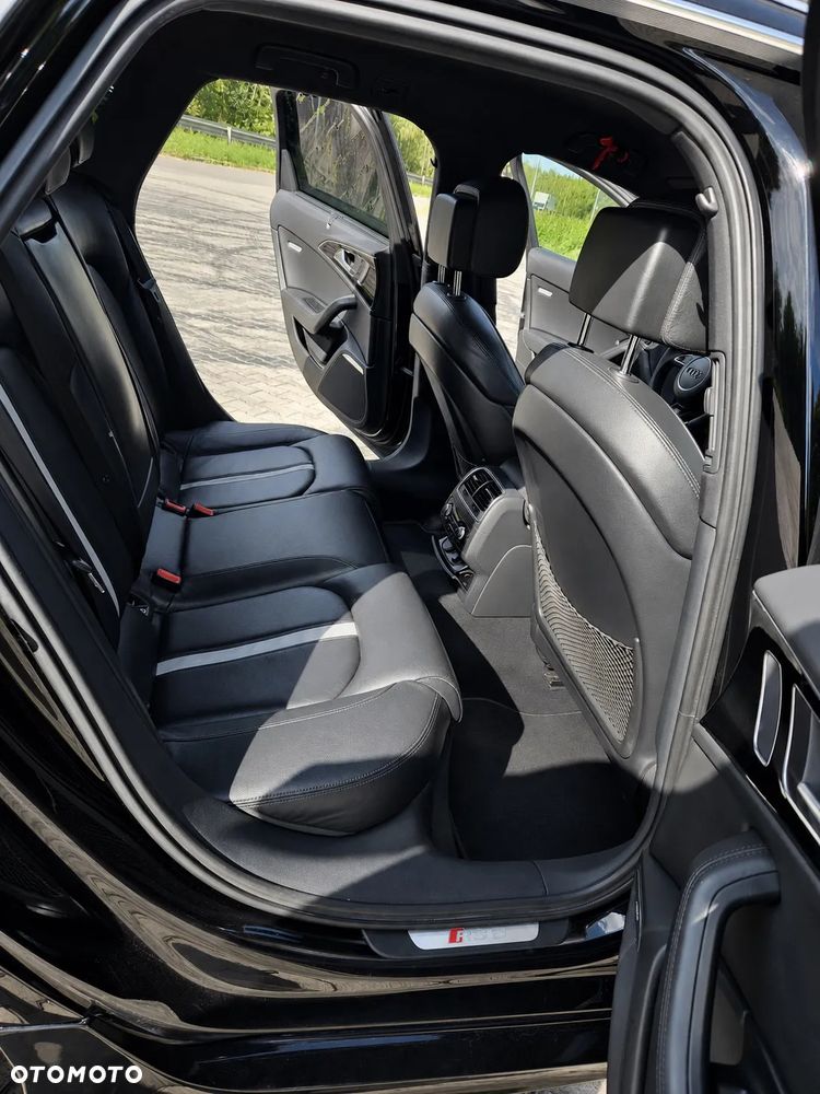 Audi A6 Avant 3.0 TDI Quattro S tronic - 33