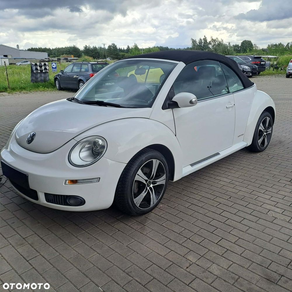 Volkswagen New Beetle 2.0 - 13