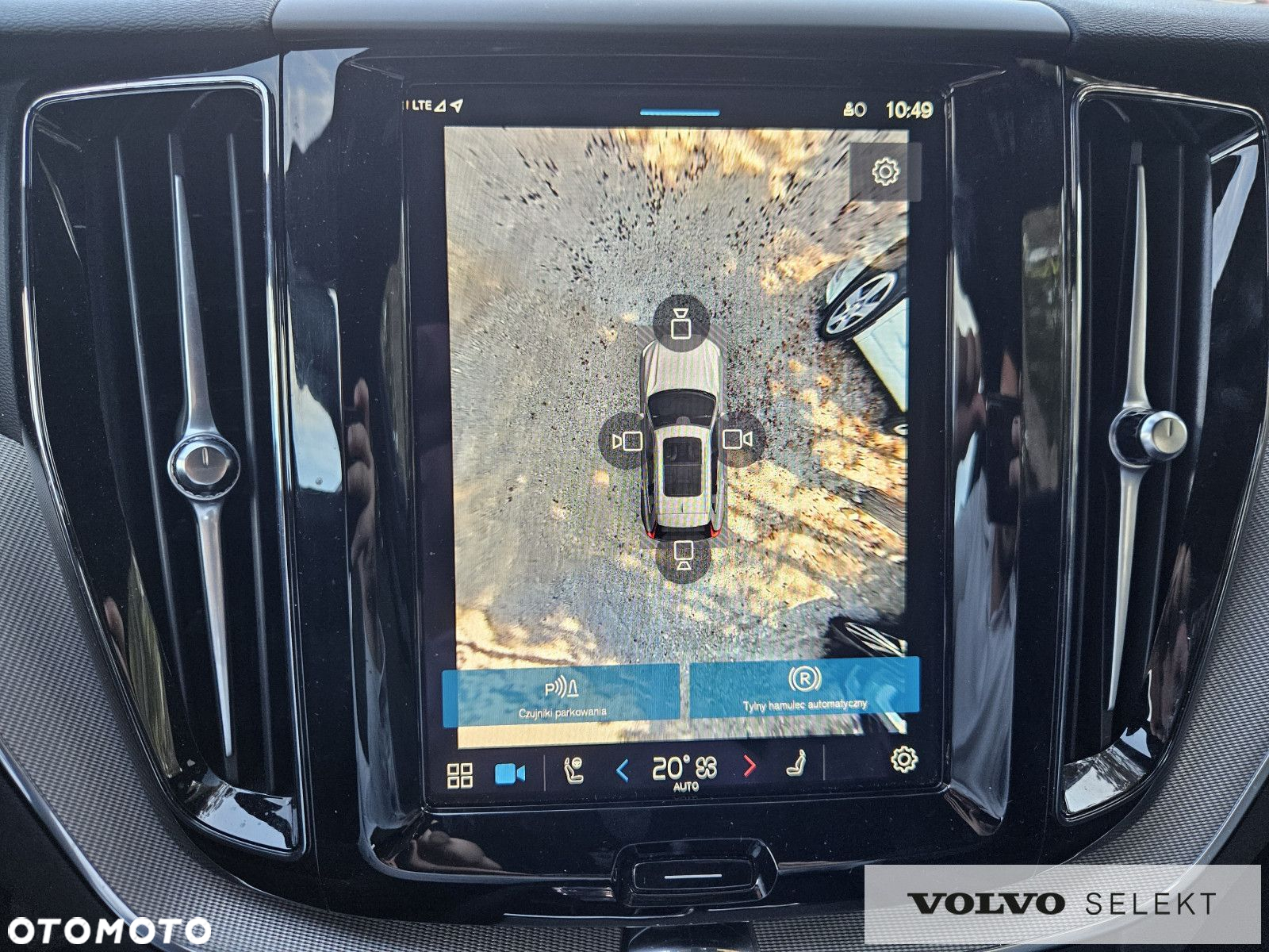 Volvo XC 60 - 18