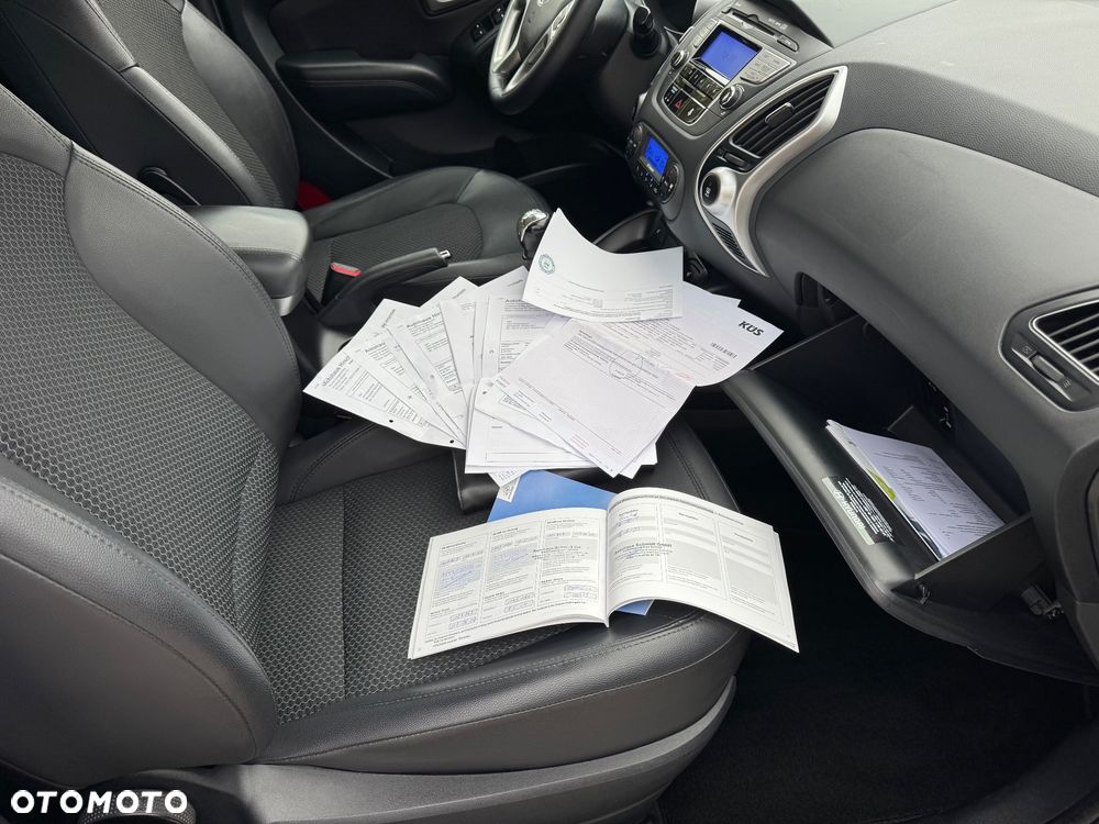Hyundai ix35 1.6 2WD UEFA EURO 2012 Edition - 38
