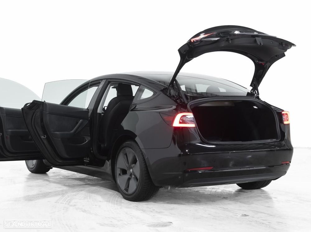 Tesla Model 3 Standard Range Plus RWD - 5