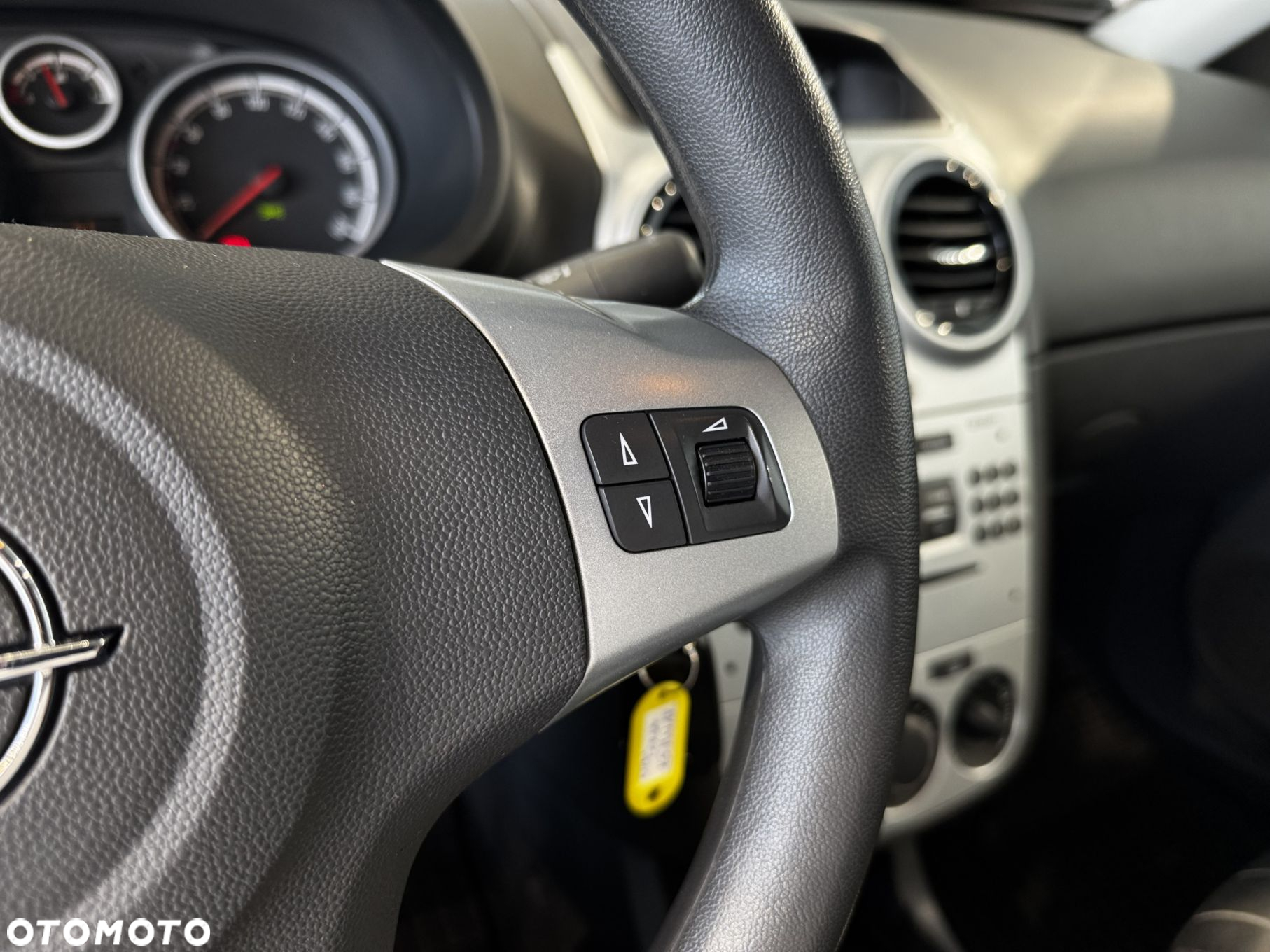 Opel Corsa - 22