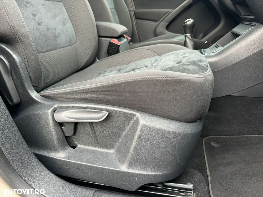 Volkswagen Tiguan 2.0 TDI DPF 4Motion Sport & Style - 25