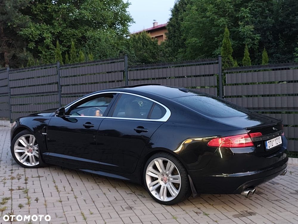 Jaguar XF XFR 5.0 V8 Kompressor - 22
