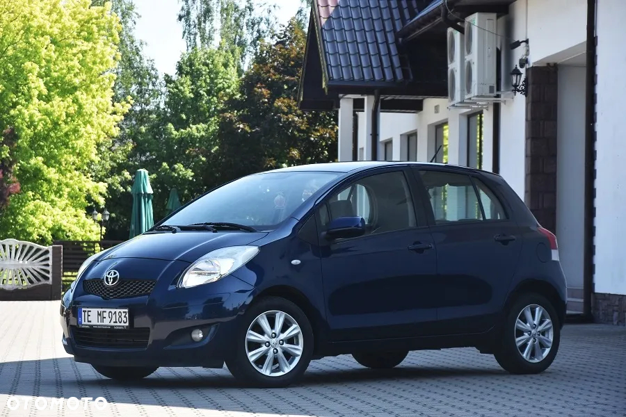 Toyota Yaris 1.33 Selection Platinum - 3