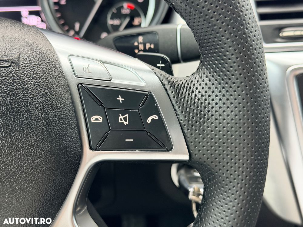 Mercedes-Benz ML 250 BlueTEC 4MATIC 7G-TRONIC - 27