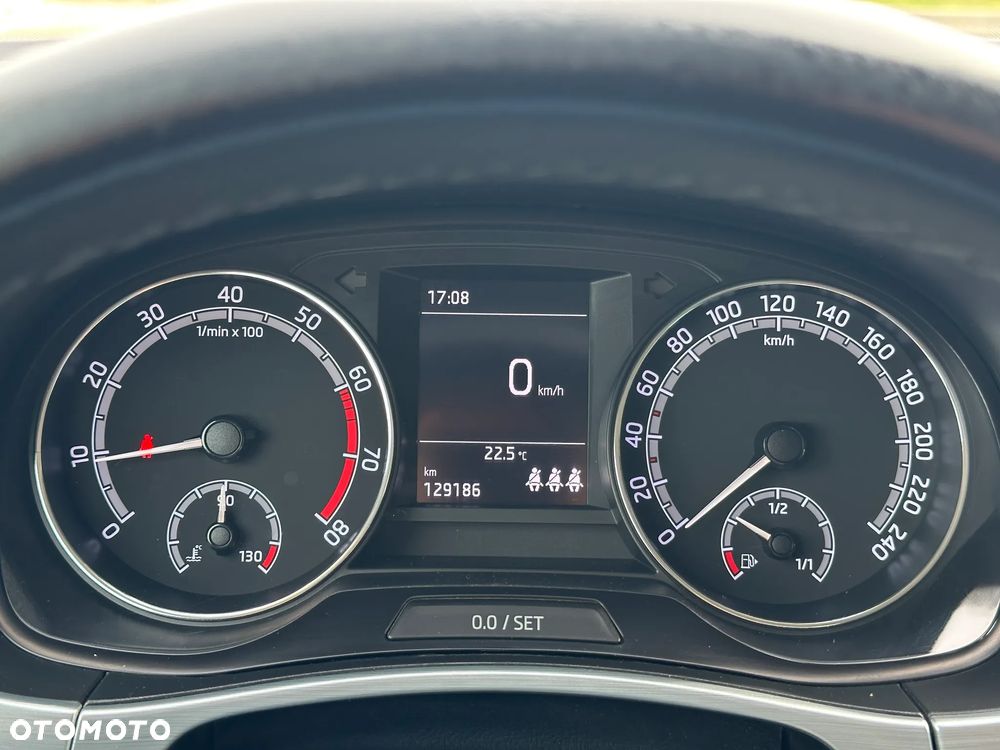 Skoda Fabia 1.0 Ambition - 23
