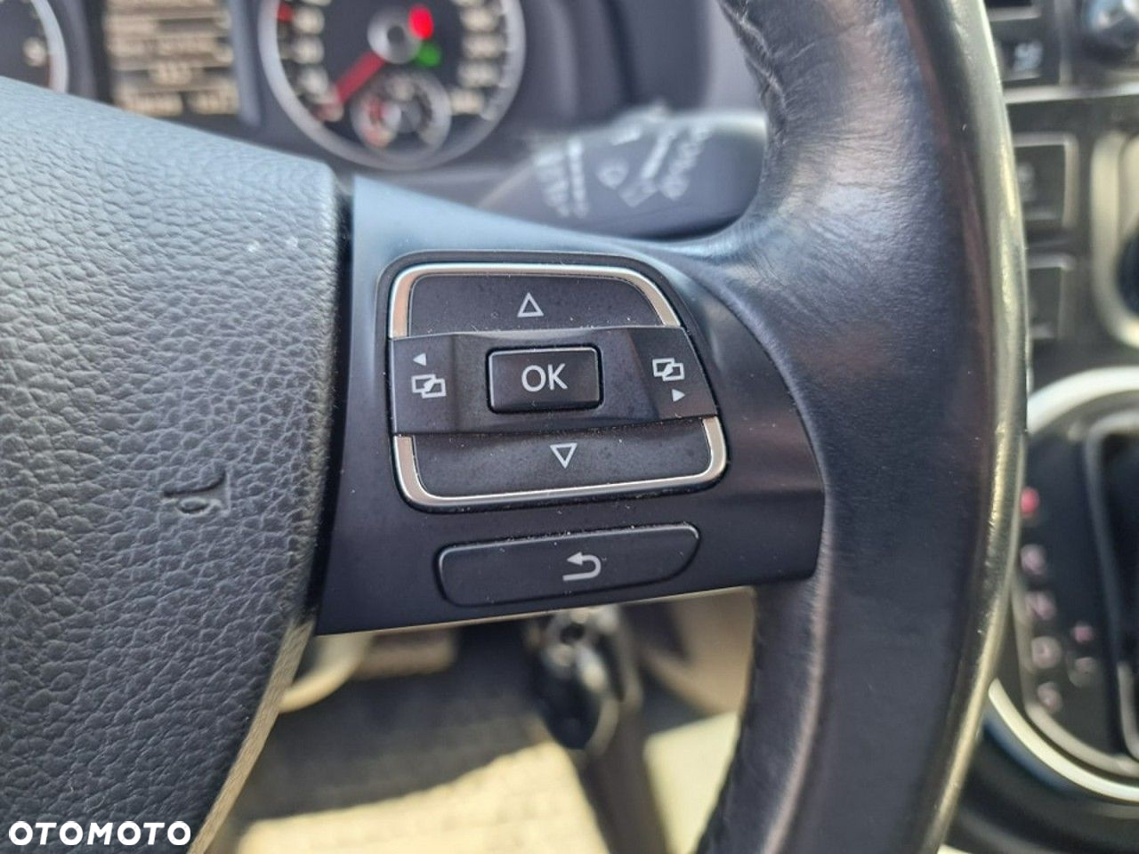 Volkswagen Multivan - 16