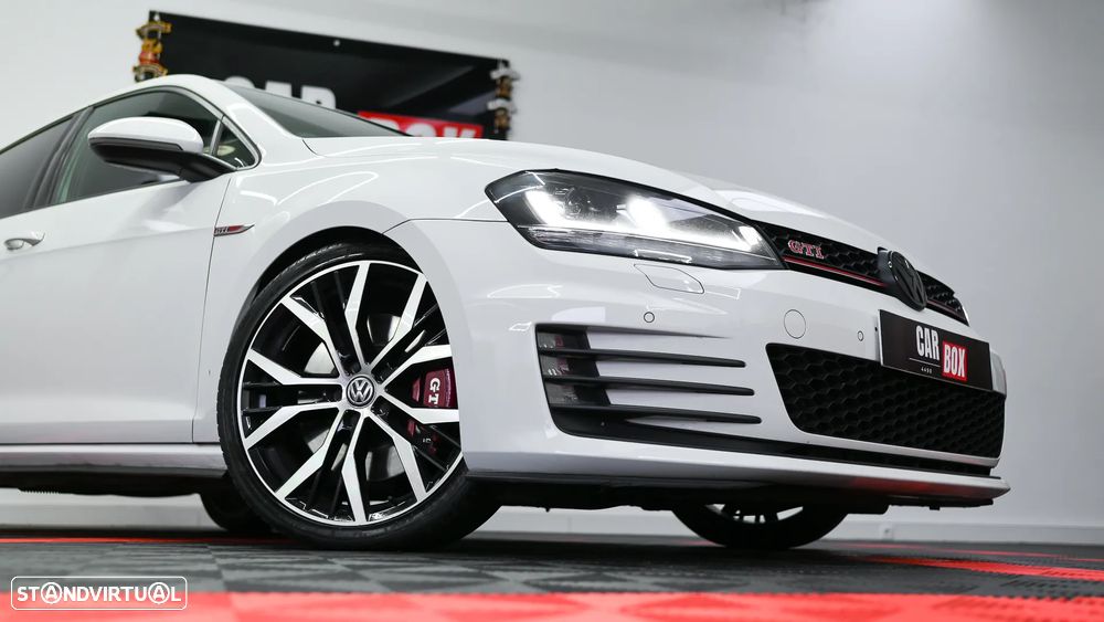 VW Golf 2.0 TSi GTi DSG Performance - 4